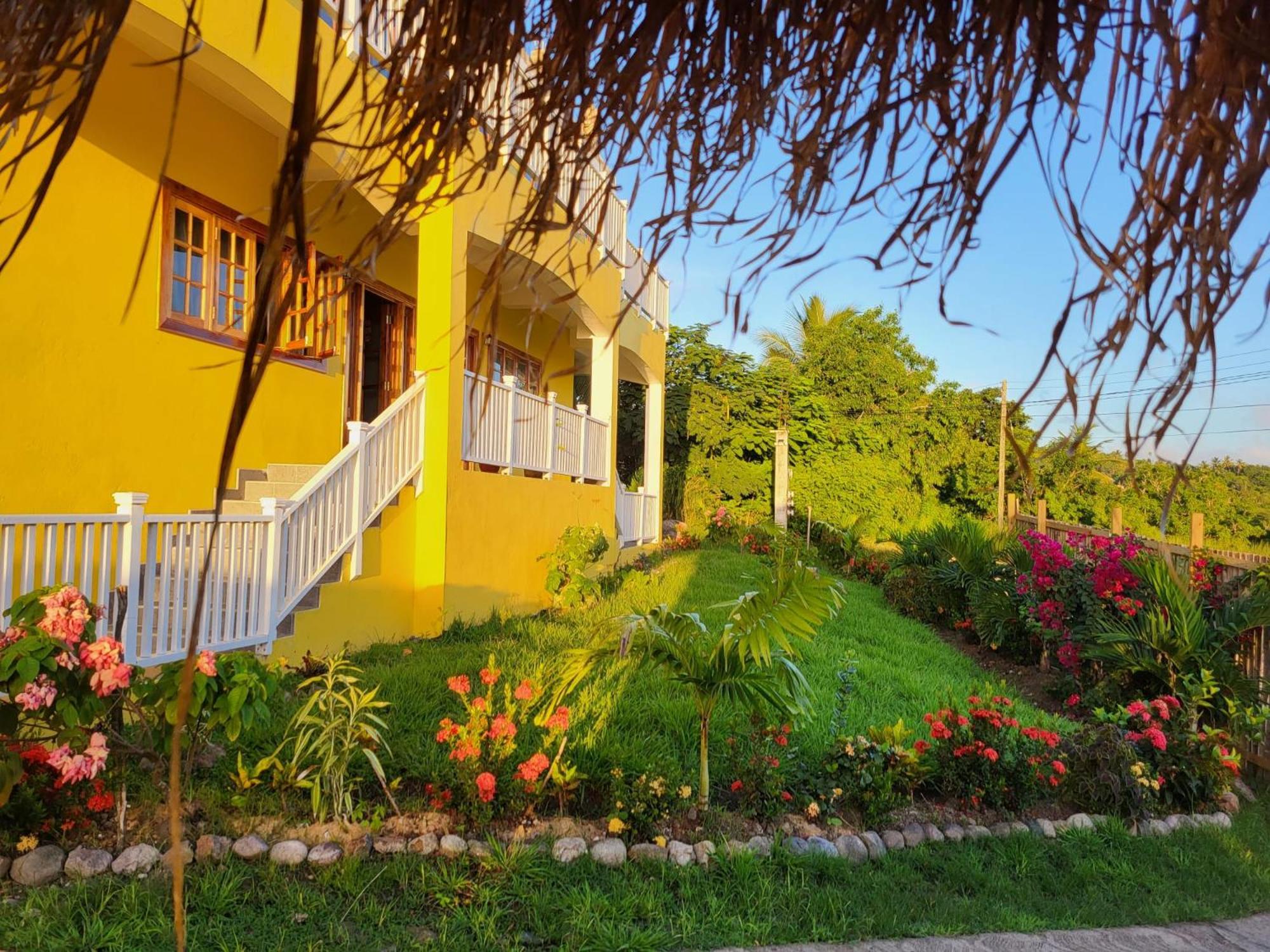 Апартаменти Desired View Choiseul Номер фото